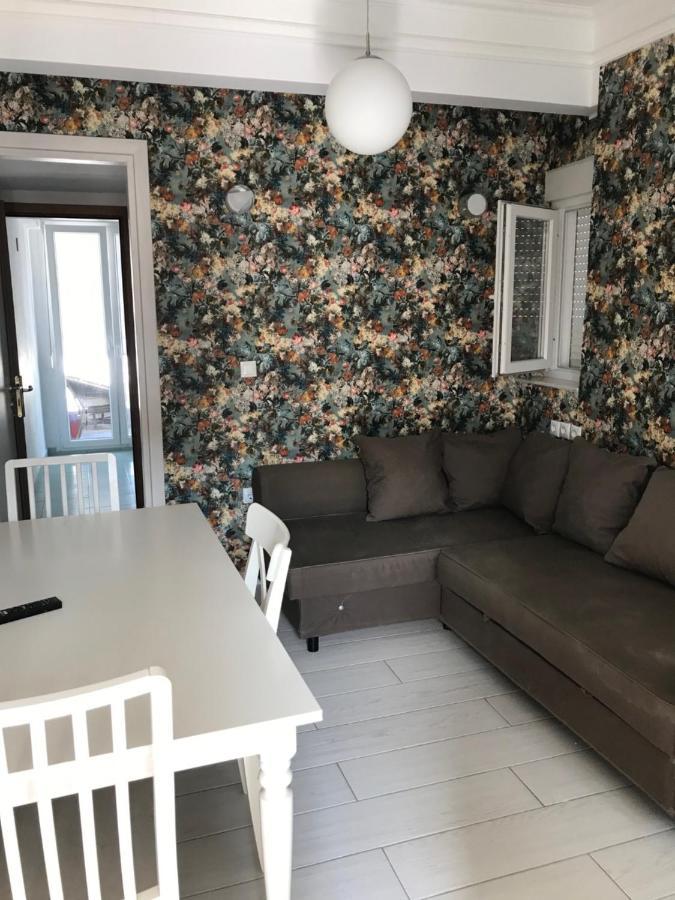Comfort& Néoi Epivátai Eksteriør bilde